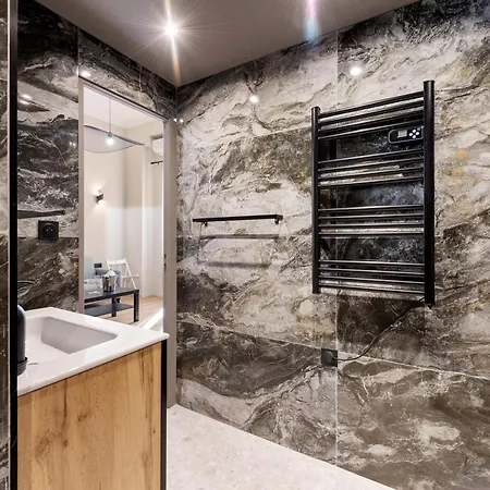 5mn Monaco - Cosy Avec Mezzanine - Dh Apartamento